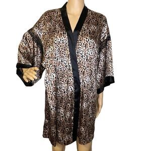 Rare Victoria’s Secret Satin Leopard Kimono Robe Tan Black Lace Detail Size XS/S